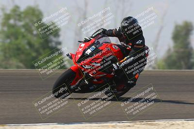 media/Sep-20-2025-TrackDaz (Sat) [[27f0cde673]]/B Group/1120am (Turn 2)/